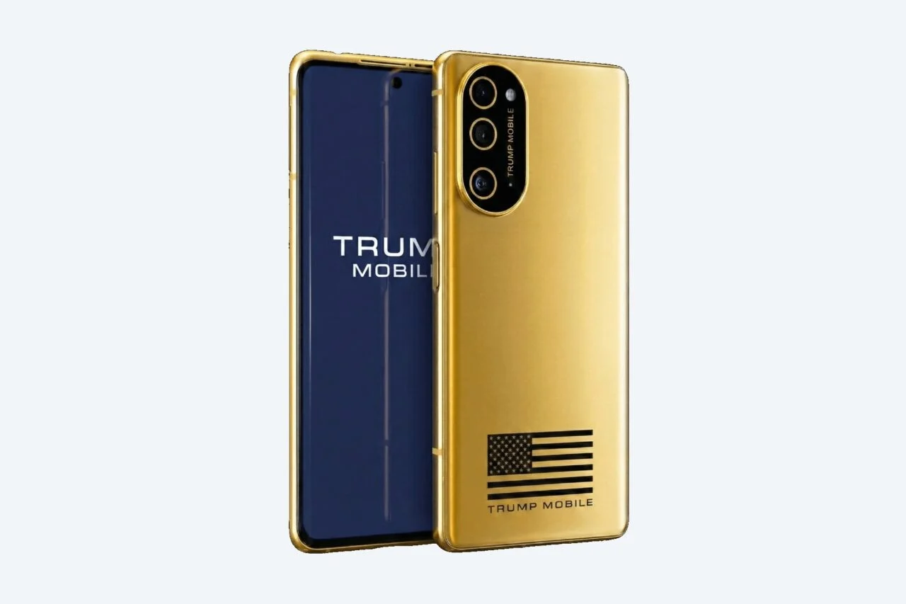 Трампофон выходит на рынок: сколько стоит золотой смартфон T1 и какое "железо"