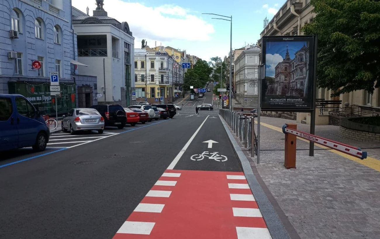 Дефіцит бензину. Чи пересядуть українці масово на велосипеди?