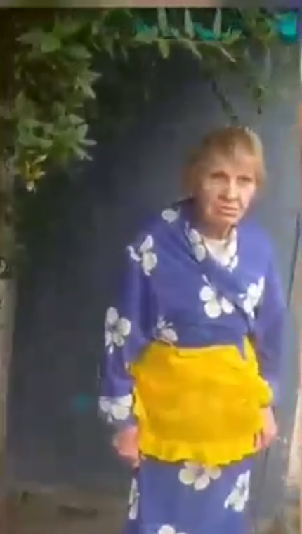 "Не приймаю пенсію від росіян": жінка не хотіла брати допомогу, доки не переконалася, що вона від України
