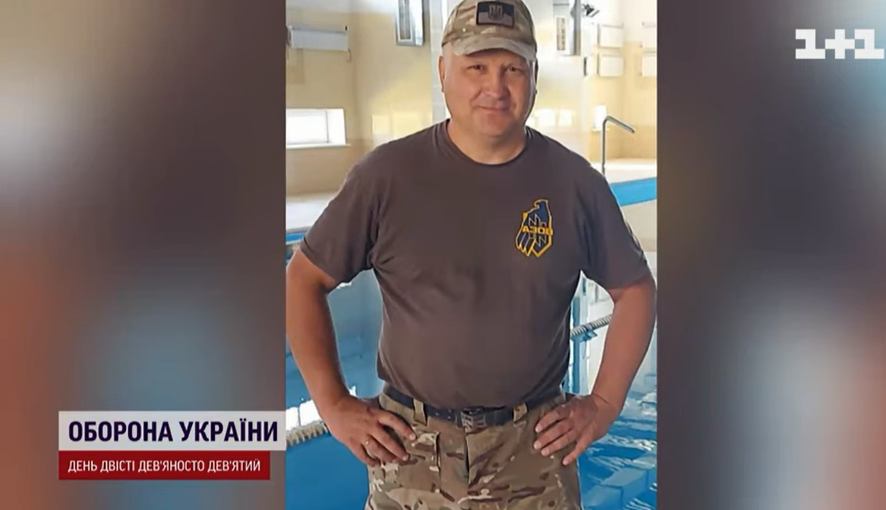 Потеряли отца и ждали маму из плена: как дочери защитника "Азова" наедине переживали войну