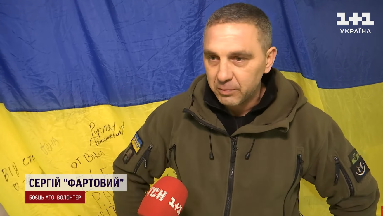 "Пишаємося такими людьми": матір загиблого військового передала мільйон гривень для ЗСУ