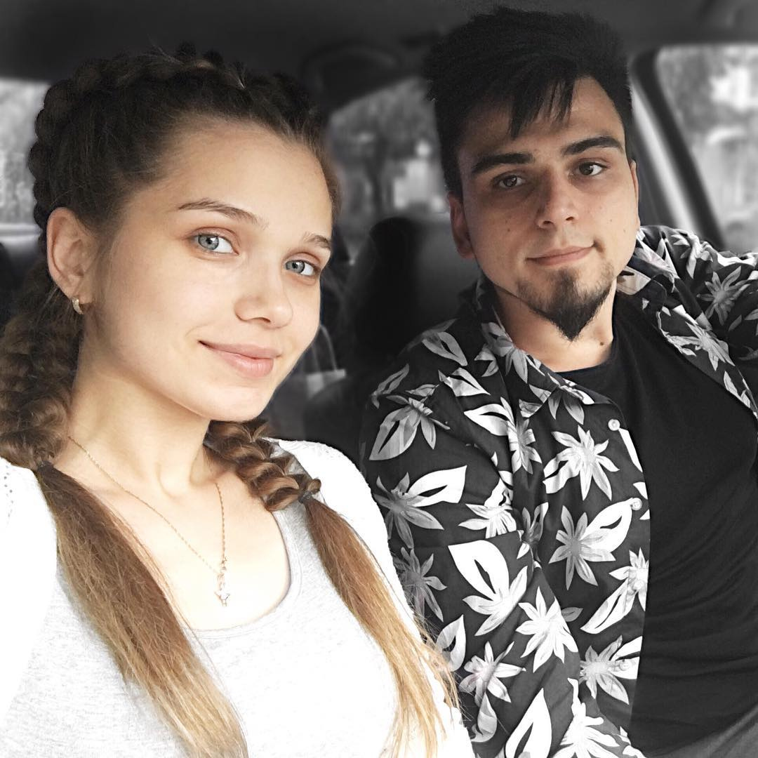 Такими вы их не видели: как выглядели Саша Бо и Игорь Пустовит до того, как стали мегапопулярными (фото)