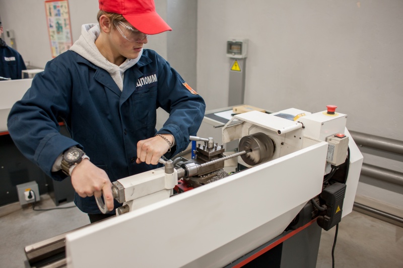 Золотий час для коледжів: чому профтех зараз потрібен усій країні – інтерв’ю з МОН