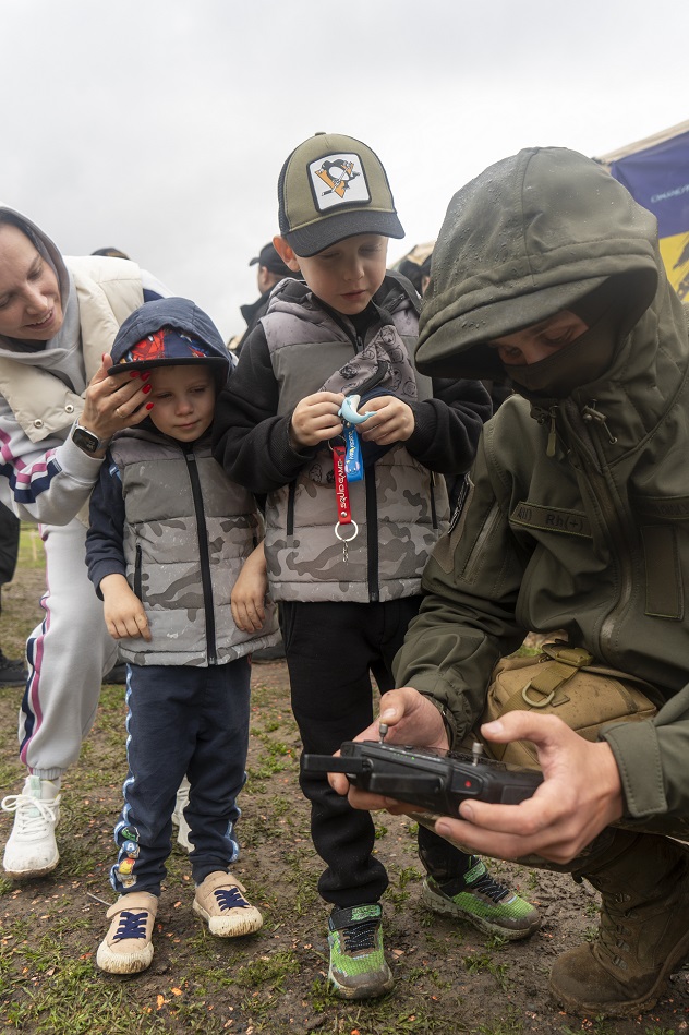"Армия – это не только окопы". "Стальные рыцари" 32-й ОМБр о рекрутинге и дронах на фронте