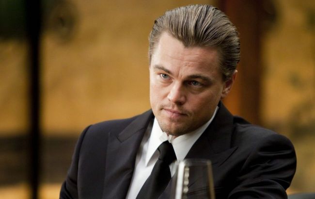 8 зірок, на честь яких були названі комахи та інші біологічні види