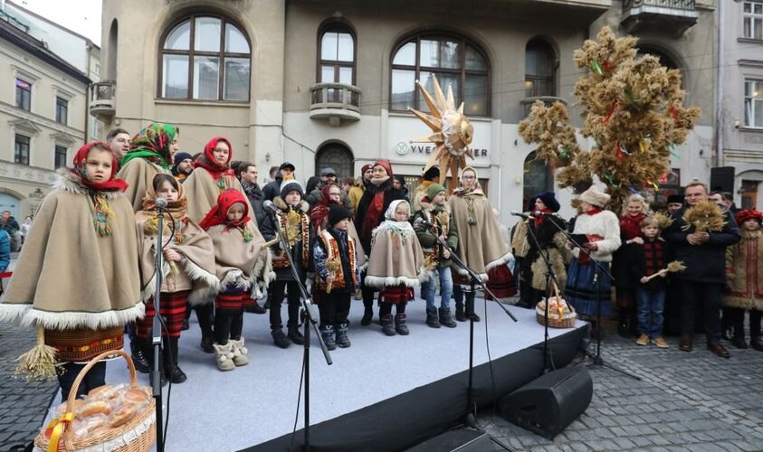 Ватри і коляда. Як святкуватимуть Різдво у Львові: основні події