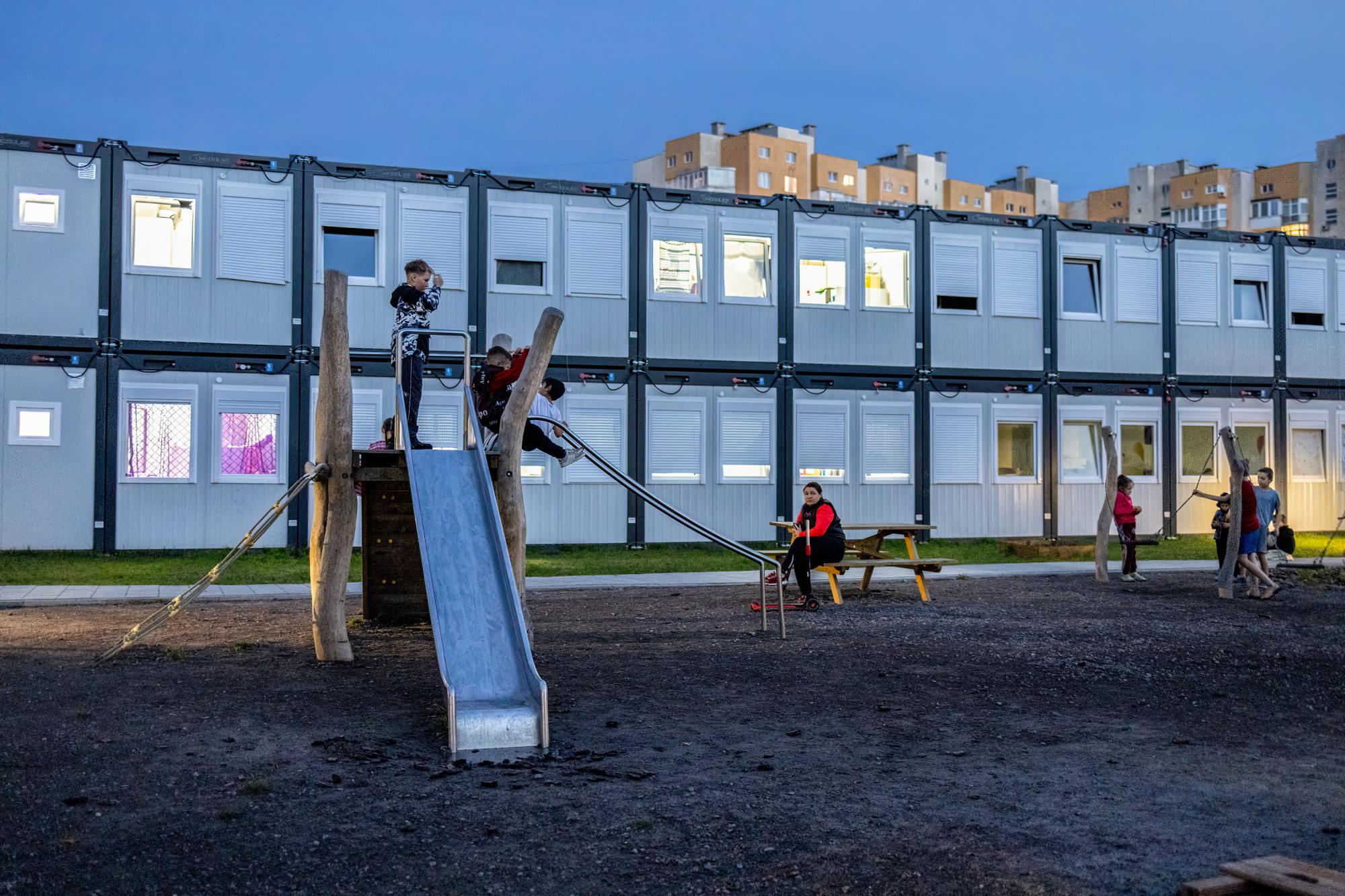 Виплати переселенцям уріжуть? Хто і чому може залишитися без допомоги