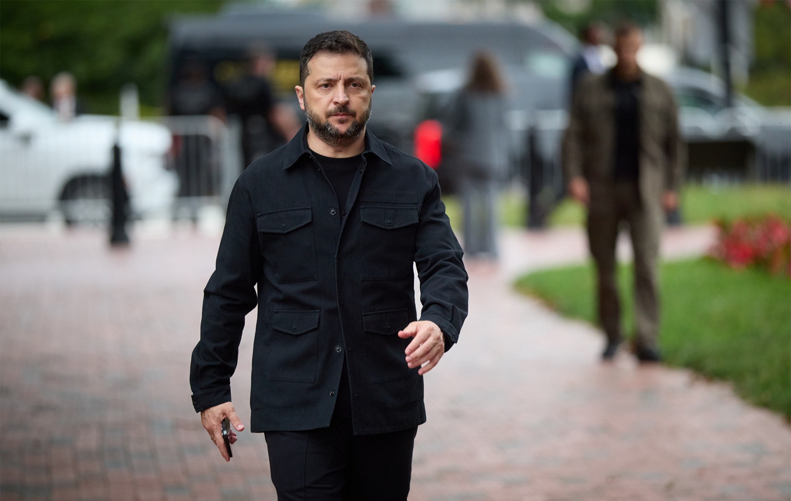 Что означал костюм Зеленского на встрече с Трампом: скрытое послание