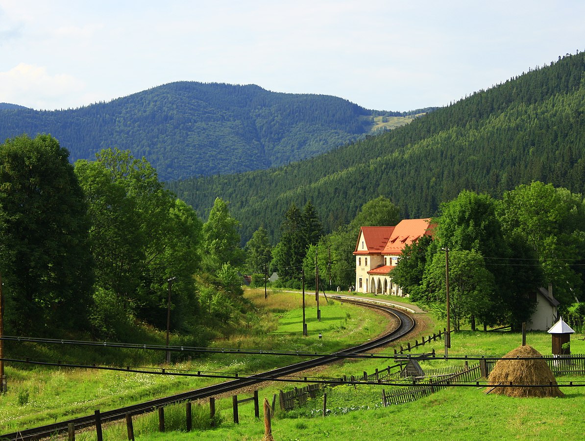 Шатли в Буковель та зимова казка. Забутий раніше куточок Карпат знову стає популярним