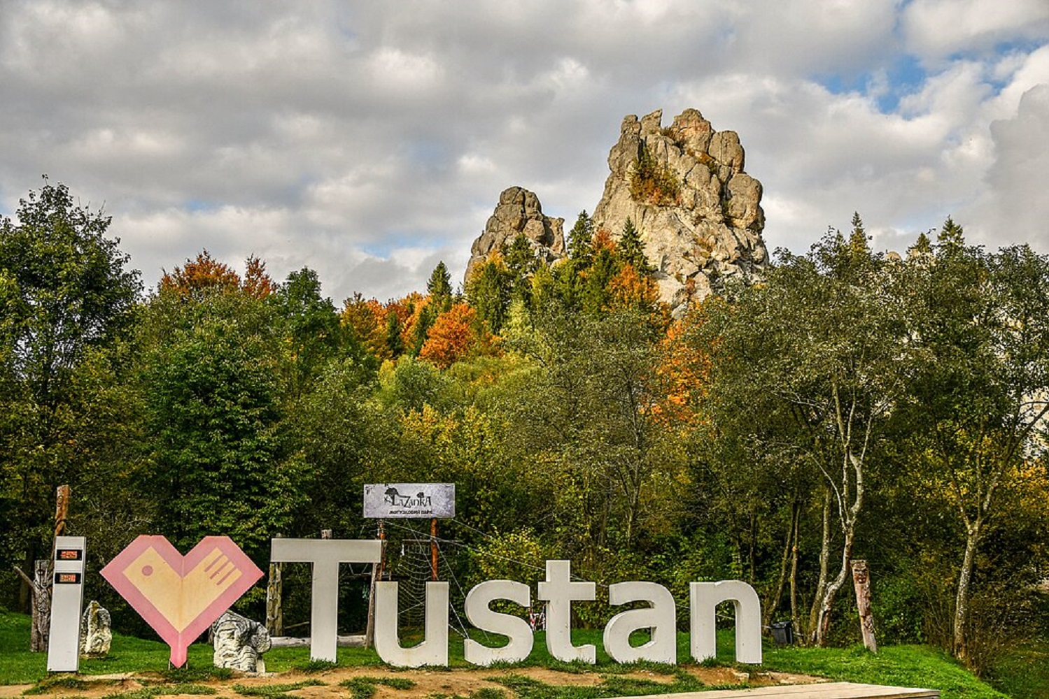 7 найкращих місць у Карпатах, які вас точно не розчарують влітку 2025 року