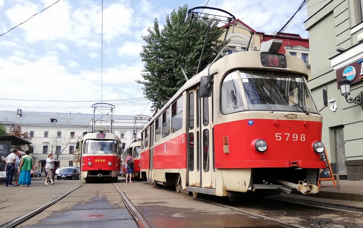Міста підвищують вартість проїзду. Чи подорожчає транспорт в Києві: відповідь КМДА