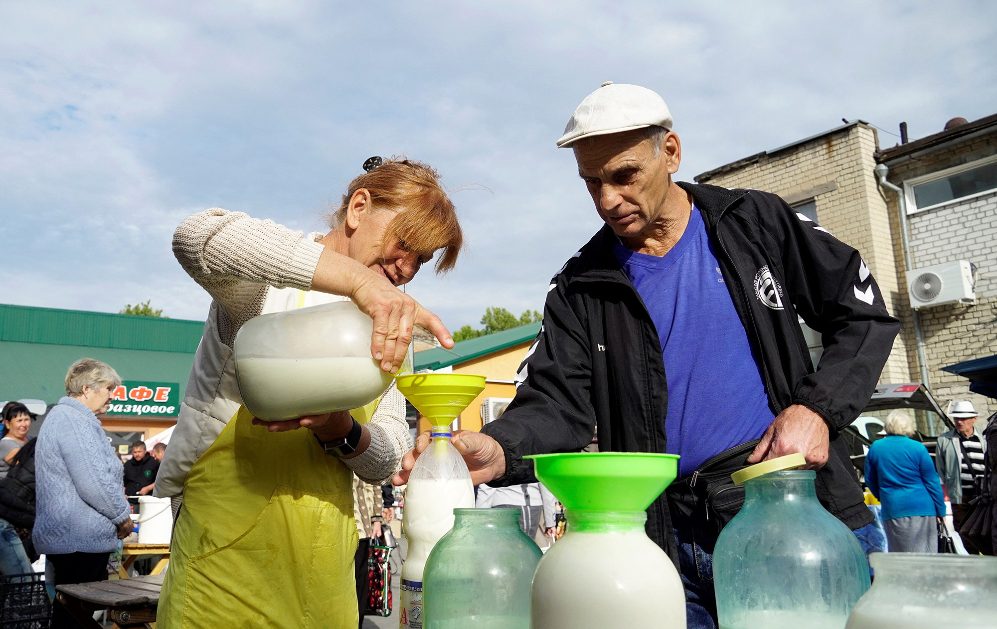 Названо найгіршу молочку, яку не треба купувати ніколи