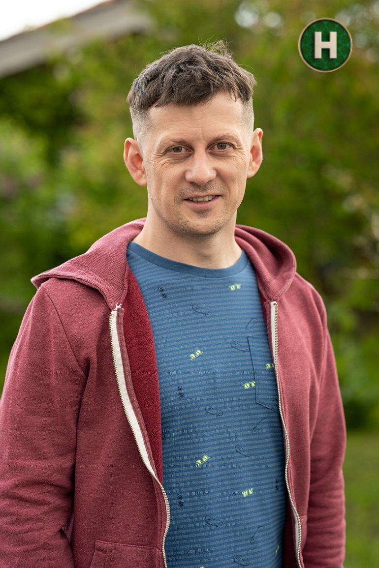 Тунель кохання, кладовище, гори та інші місця сили українських акторів