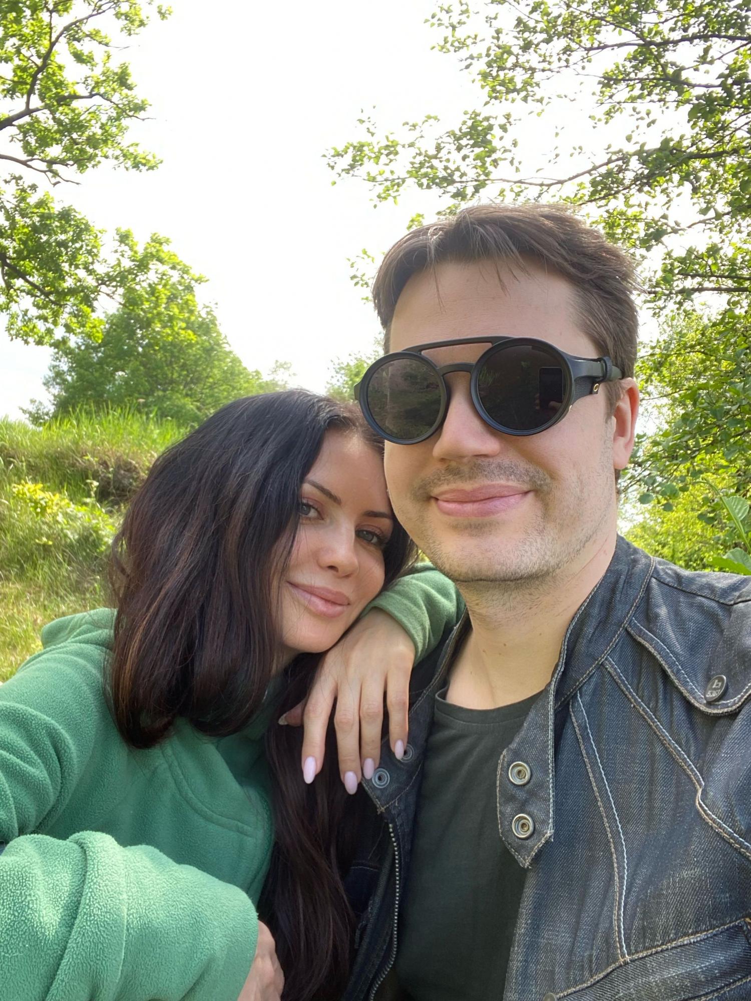 Українські зірки, які закрутили роман з чоловіками, значно молодшими за них