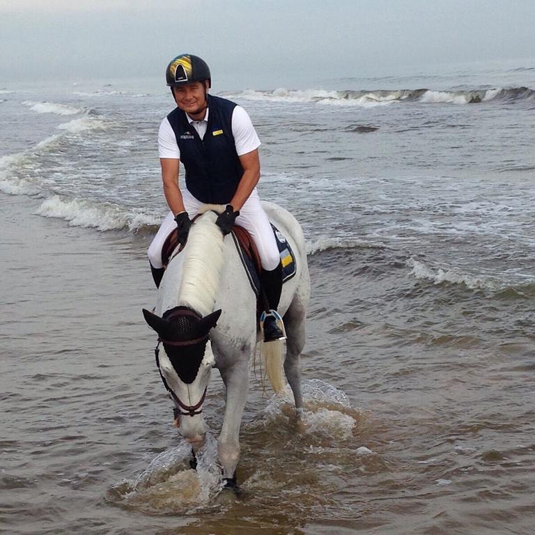 Нардеп-утікач Онищенко отримав громадянство РФ, щоб більше часу проводити з кіньми