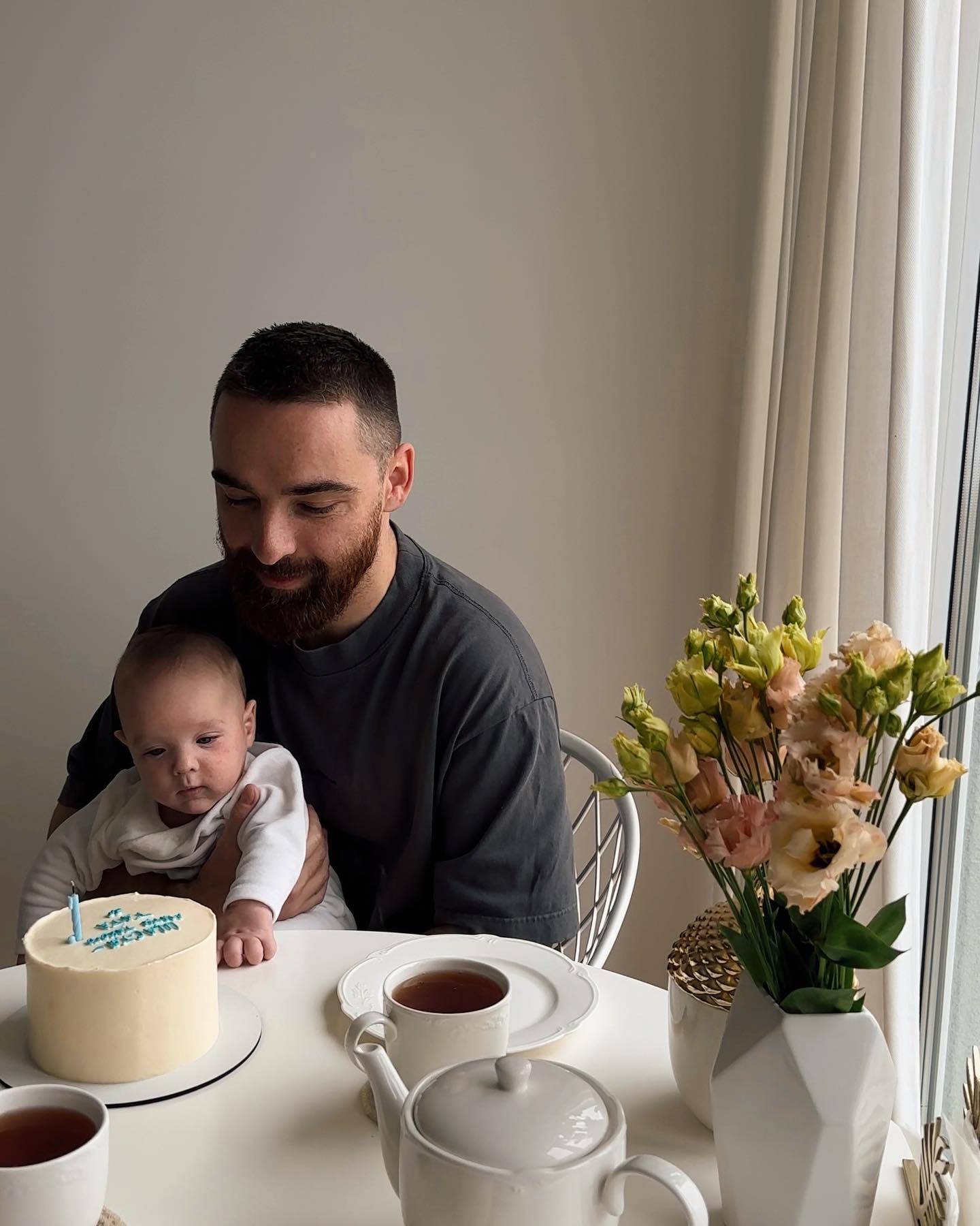 Зірковий бебі-бум 2023: у Ivan NAVI народився первісток, а Тарабарова стала багатодітною мамою