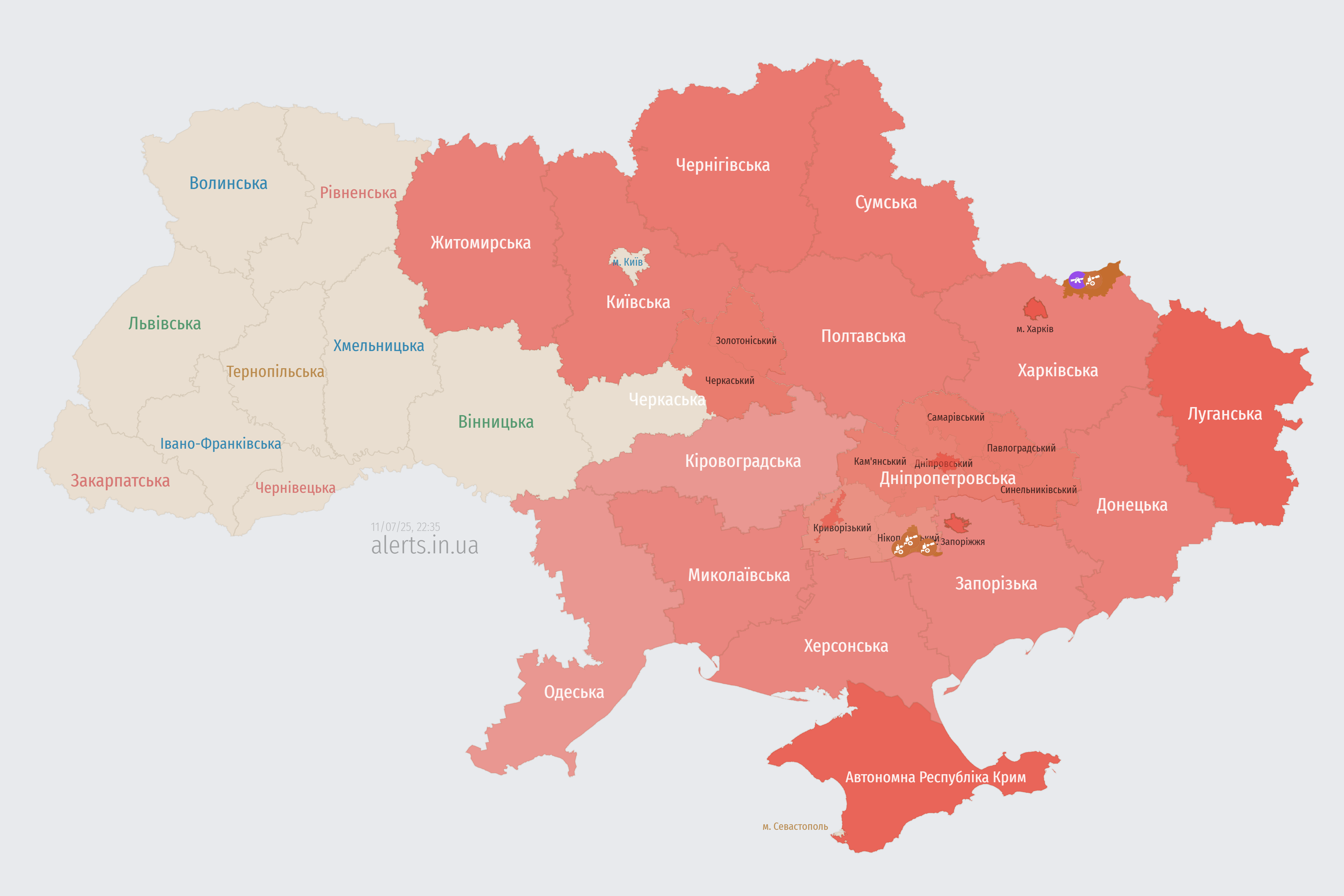 Росіяни масовано атакують Україну "Шахедами": де загроза ударів
