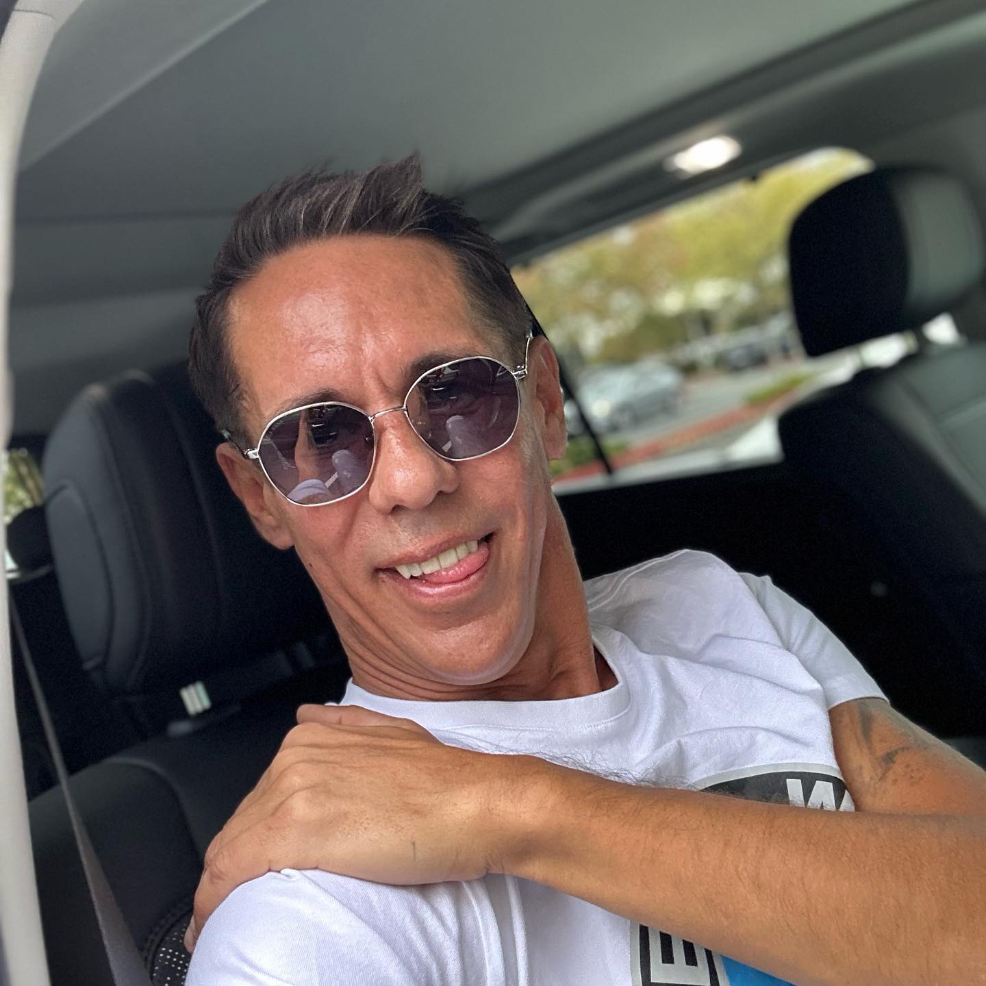 Відомий український режисер побився з російським актором: "Буваю нестримним"