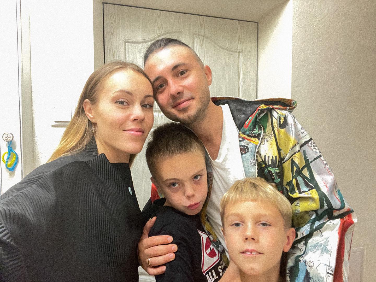 Alyosha відповіла на чутки про розлучення з Тарасом Тополею