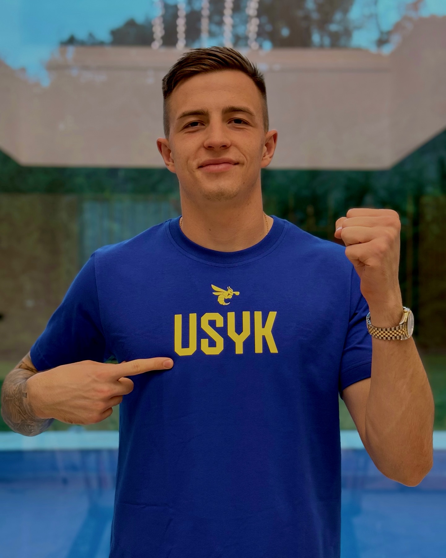 Усик сделал Трубину роскошный подарок на день рождения