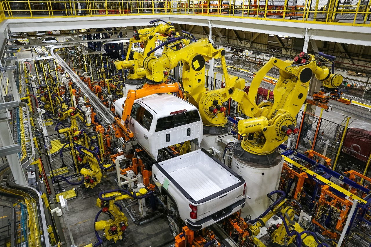 Нужно немного подождать: производитель чипов назвал срок окончания дефицита новых авто