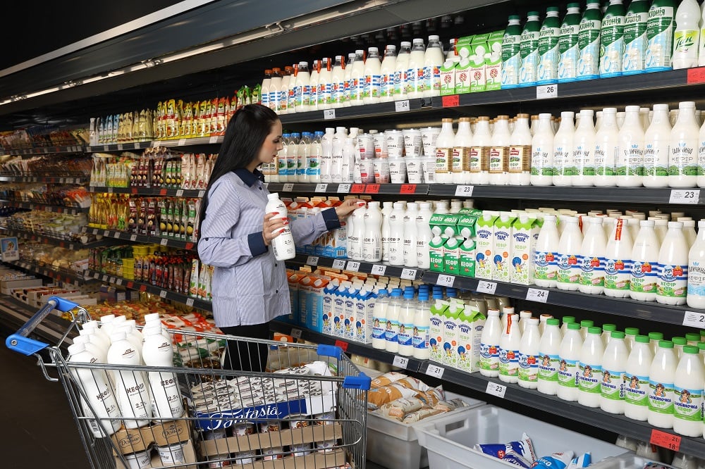 (Не)жіночі професії. Як війна змінила ринок праці, а українки все частіше опановують "чоловічі" посади