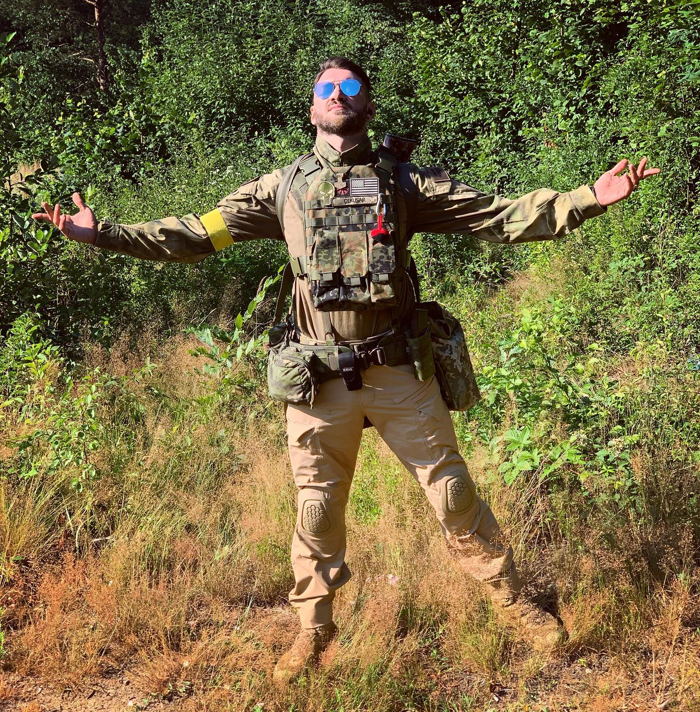 Хореограф-военнослужащий Дмитрий Дикусар впервые за несколько месяцев вышел на связь