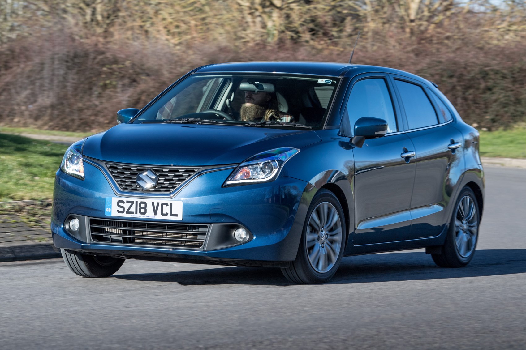 Ці автомобілі витрачають найменше палива: список для водіїв (фото)