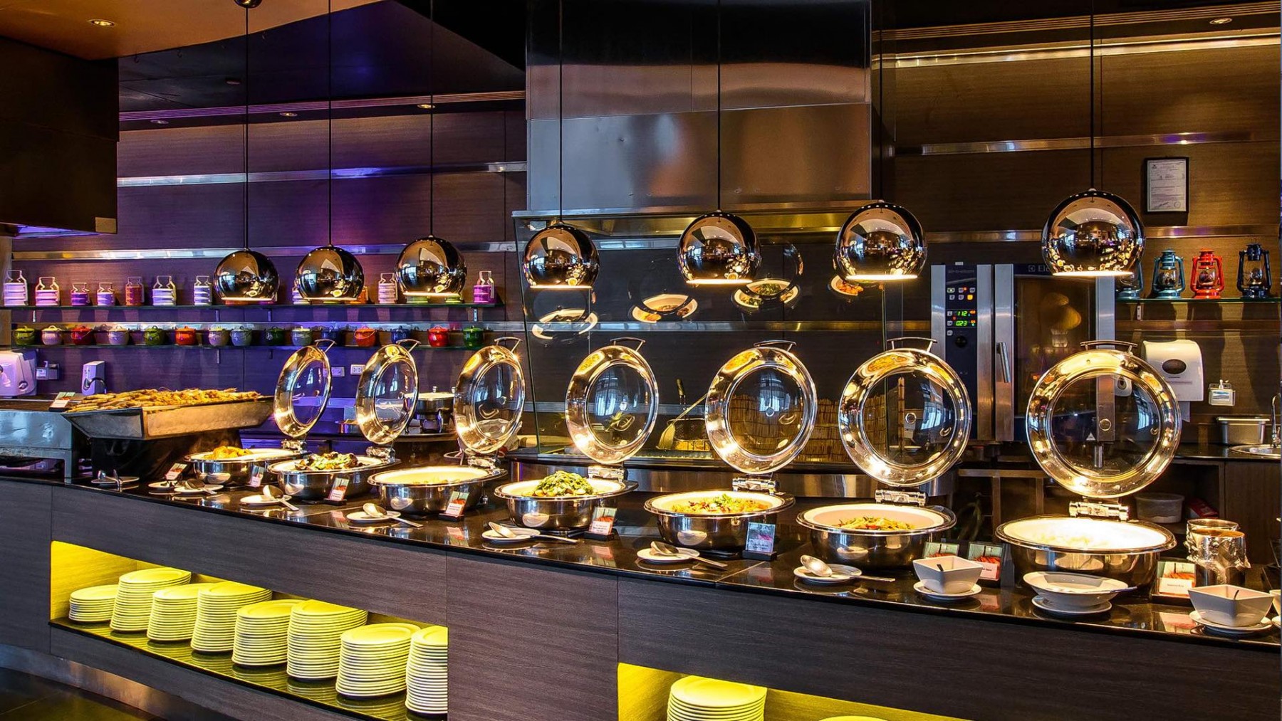 Тищенко в Таїланді: як виглядає готель, де буде віщати нардеп (фото)