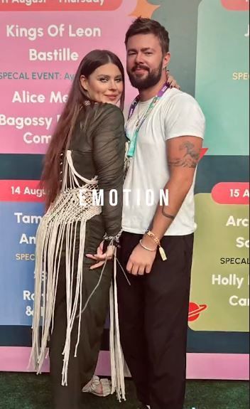 "Хочеться запостити красиве фото": солістка гурту KAZKA вперше розповіла про нові стосунки