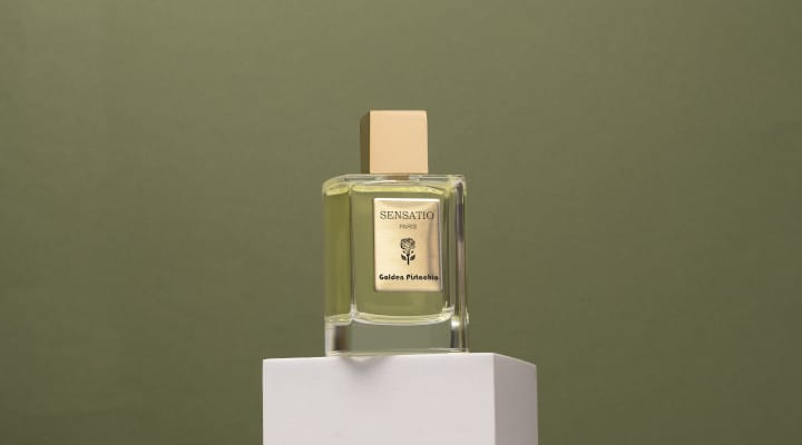 10 небанальних та вишуканих жіночих ароматів на весну