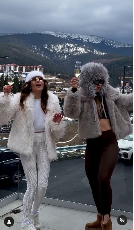 Коротка шуба з еко-хутра - тренд сезону: як такий верхній одяг носять Леся Нікітюк і Наталка Денисенко