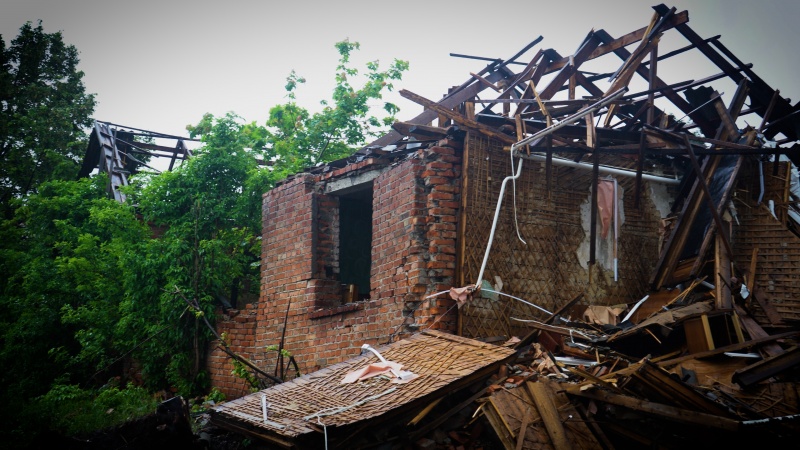 За крок від ворога: репортаж із Сумщини, де люди виживають під КАБами