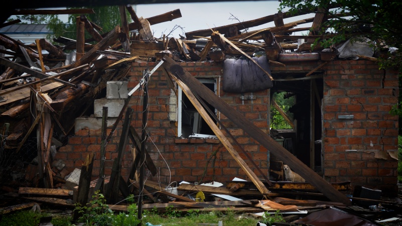 За крок від ворога: репортаж із Сумщини, де люди виживають під КАБами
