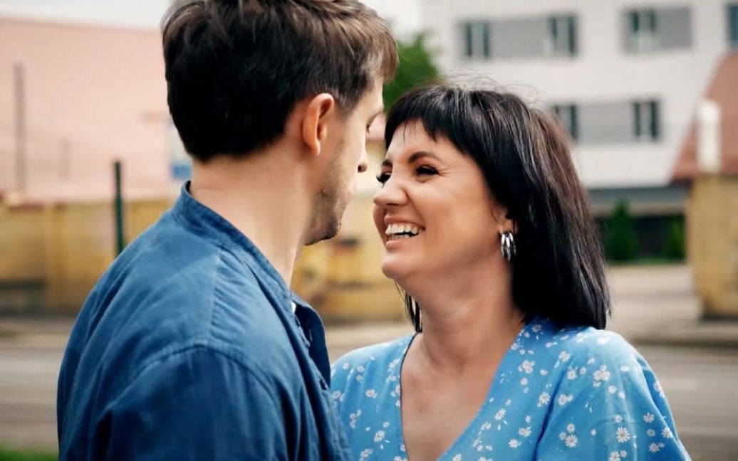 "Свідоме бажання змінити життя". Оля Цибульська виїхала з України за кордон