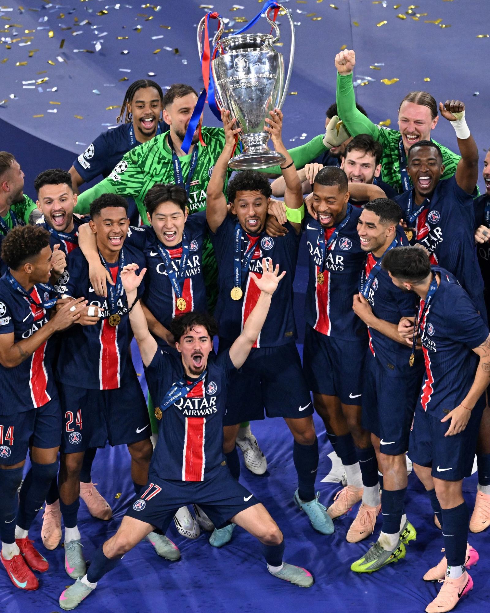 ПСЖ переписав історію: як Кварацхелія, Дембеле та інші святкували перемогу в Лізі чемпіонів