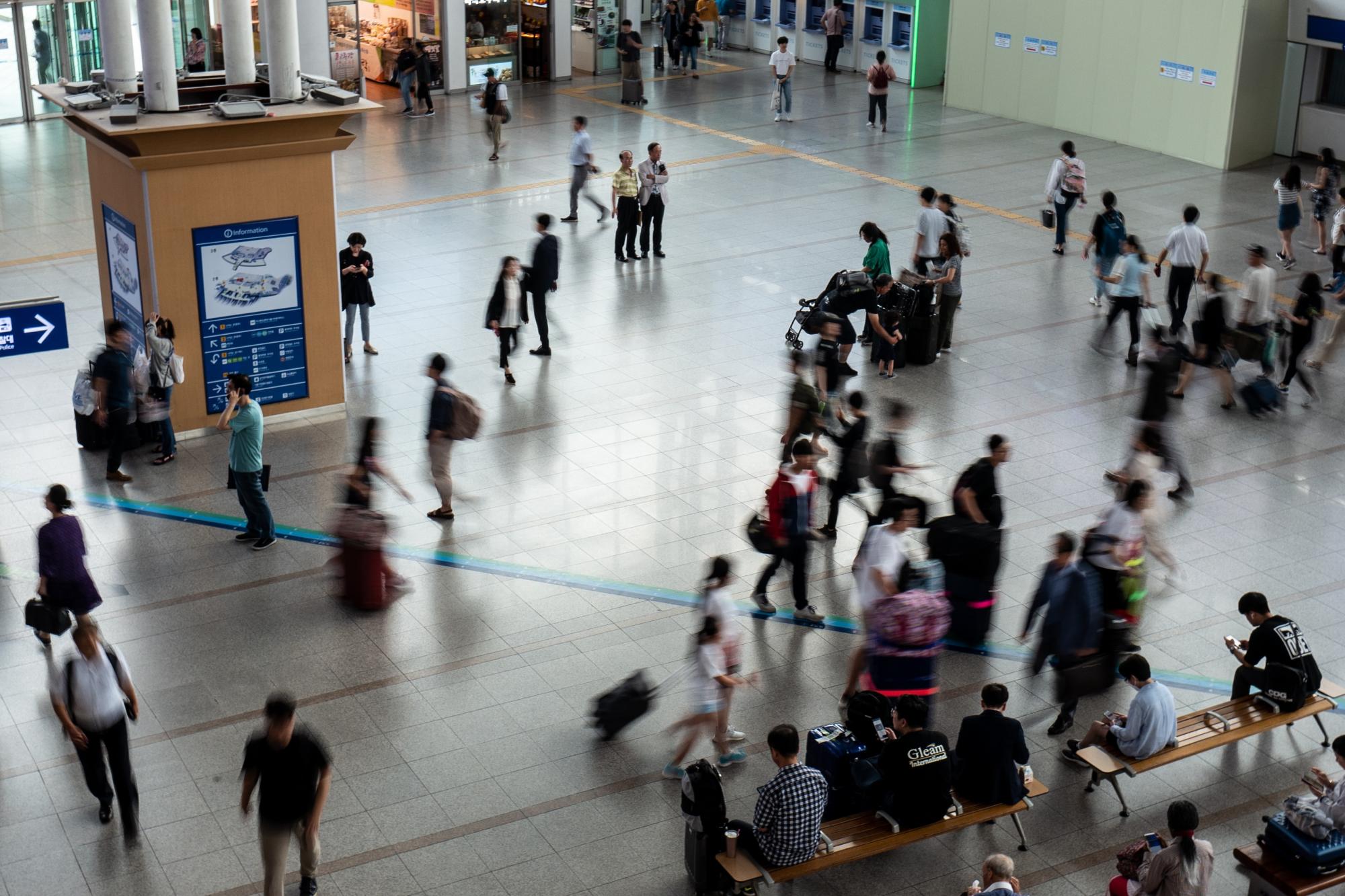 Як навчитися купувати найдешевші авіаквитки: перевірені способи