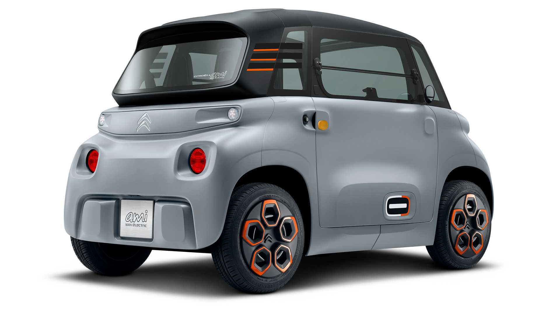 Всего 7 тысяч евро: в Украину привезли самый доступный электромобиль Citroen