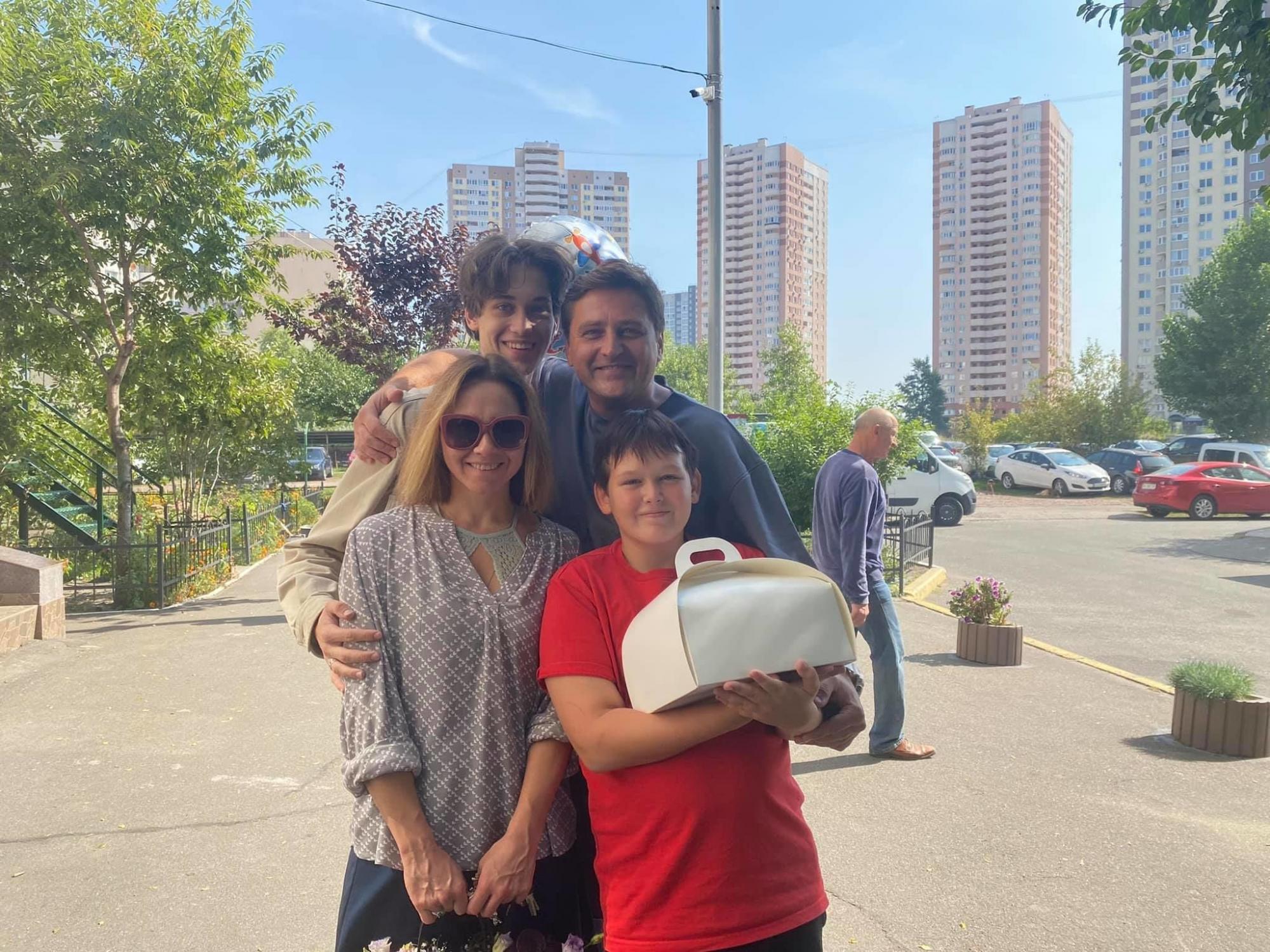 48-летний Вячеслав Довженко сделал предложение молодой возлюбленной: будет ли свадьба