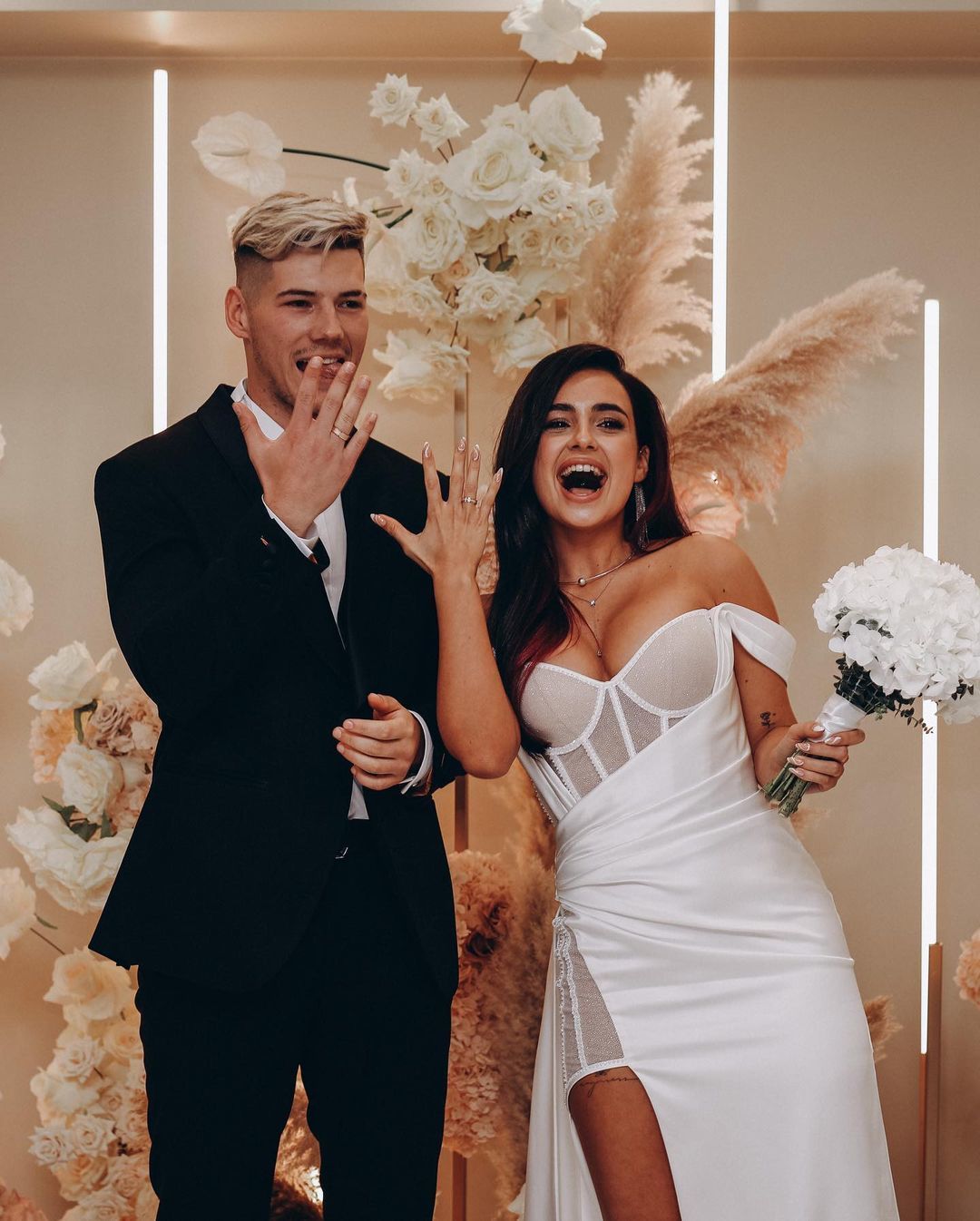 "Наше весілля з коханою": Трінчер зробила несподівану заяву про особисте життя