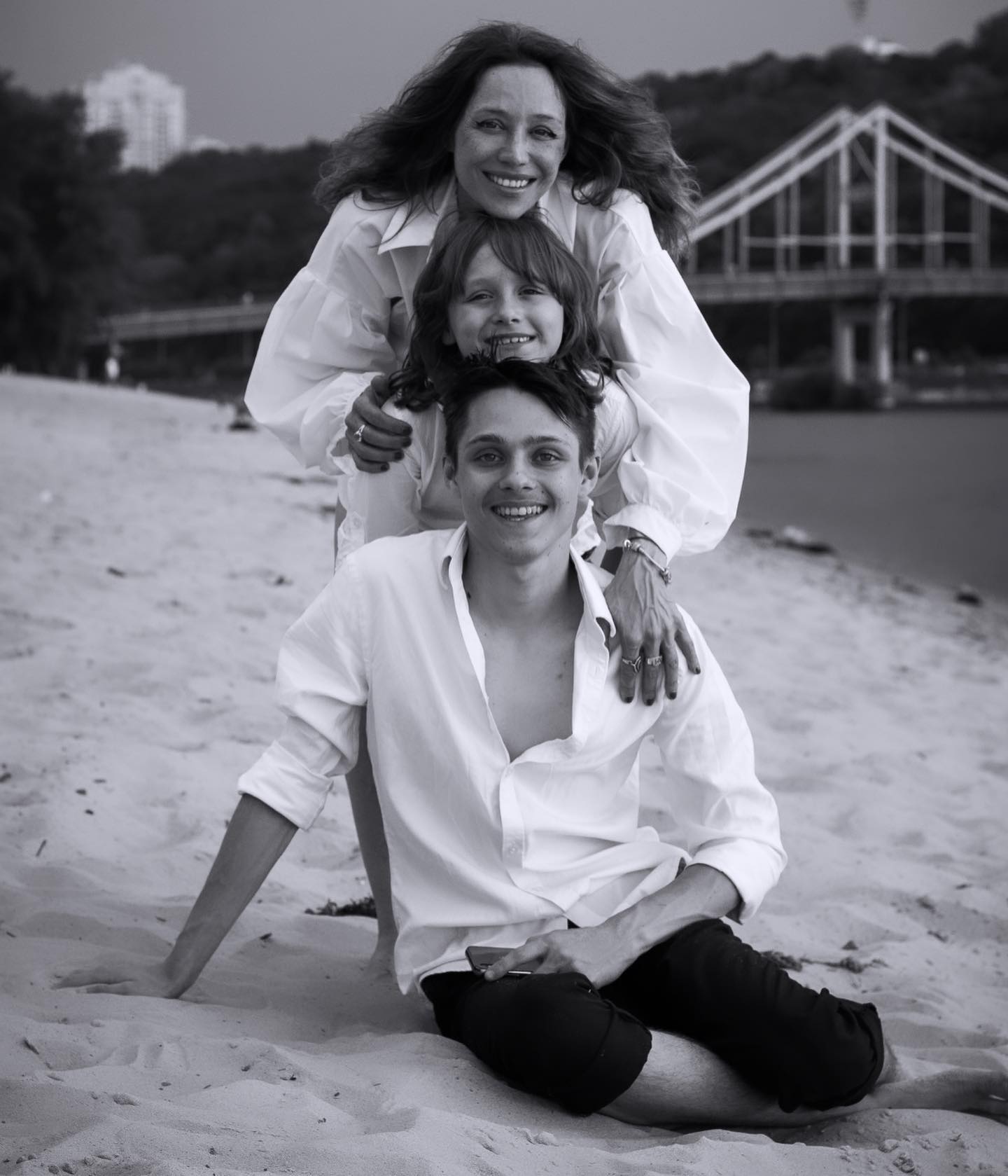 Украинская актриса получила паспорт РФ во время войны и удивила причиной