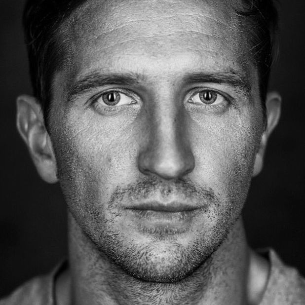 Відомий український актор вступив до лав ЗСУ: "Навіть зброю придбав свою"