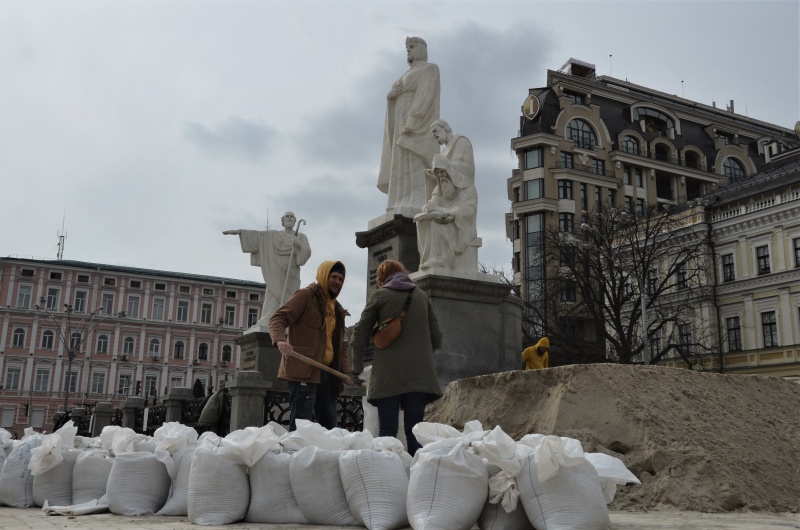Культурный фронт. Как в Киеве защищают памятники и историю от России