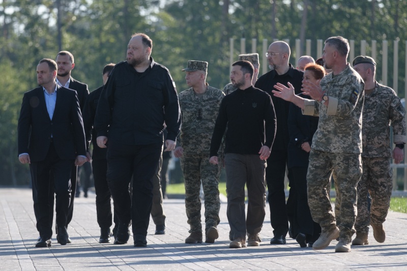 Героїв не можна ховати там, де колись стояв хімзавод, – інтерв'ю з архітектором військового меморіалу
