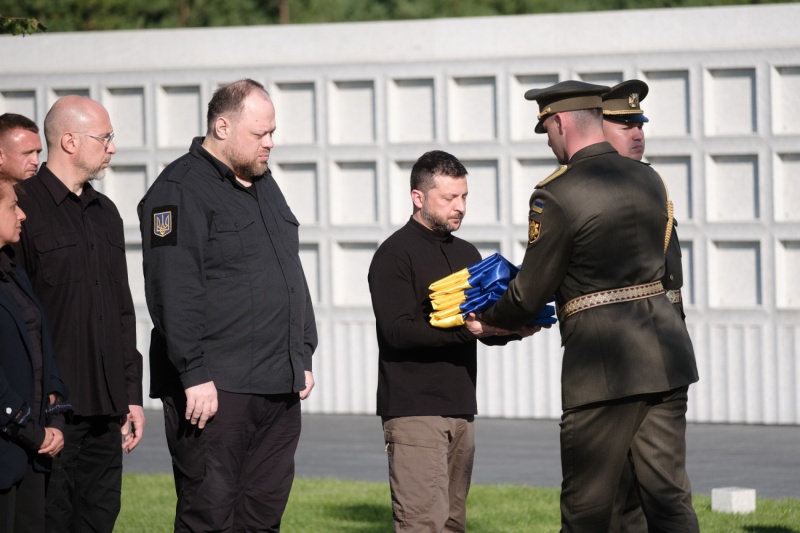 Героїв не можна ховати там, де колись стояв хімзавод, – інтерв'ю з архітектором військового меморіалу