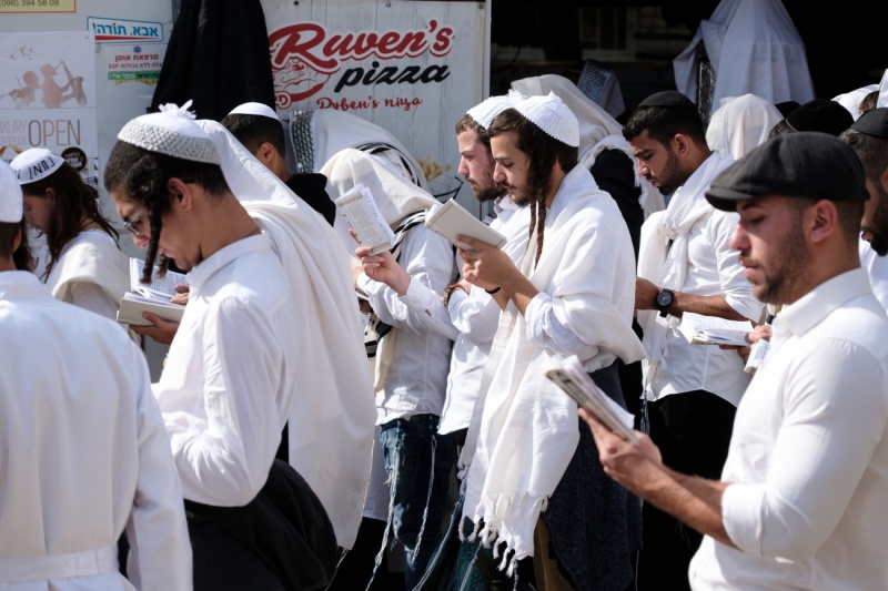 Как Умань принимала хасидов во время войны. Репортаж РБК-Украина с праздника Рош ха-Шана