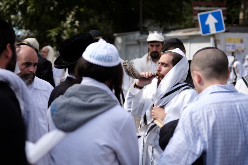 Как Умань принимала хасидов во время войны. Репортаж РБК-Украина с праздника Рош ха-Шана