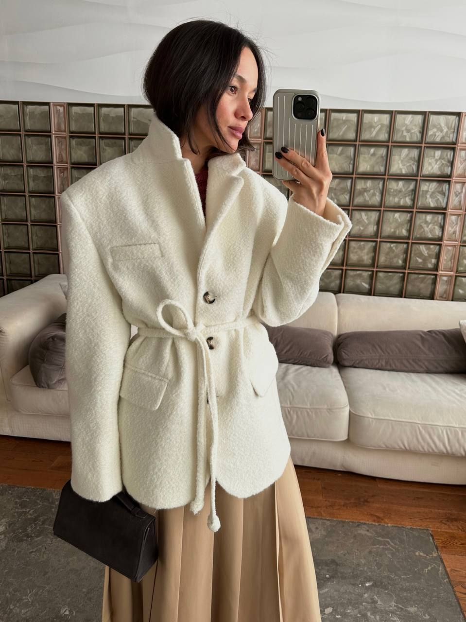 Як носити оверсайз і виглядати стильно цієї осені: поради стилістки