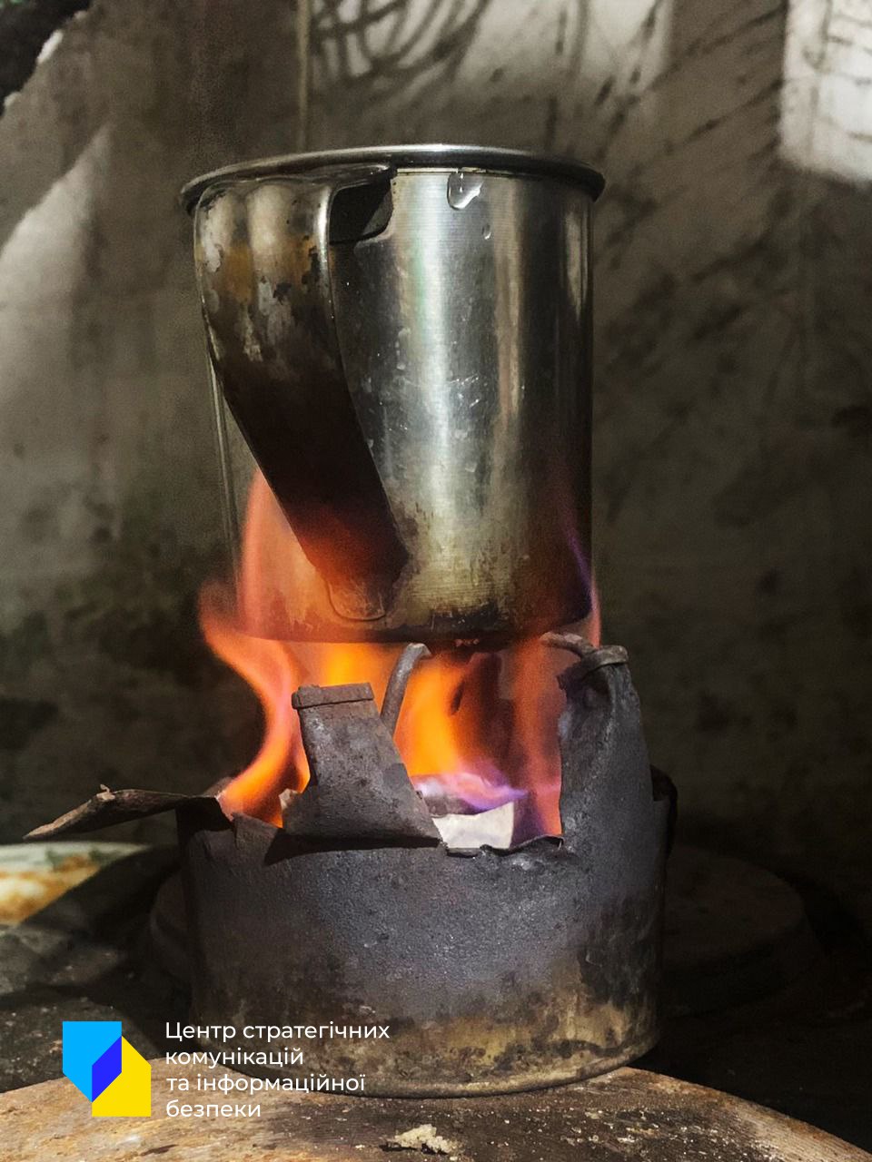 Измучены и уставшие, но непокоренные и непобедимые: посмотрите на эти лица защитников Мариуполя!