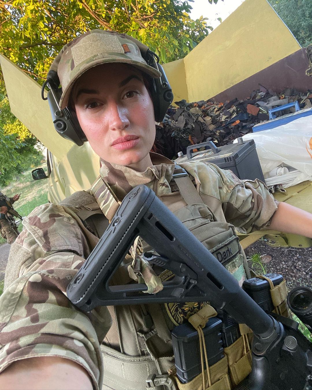 Українська Жанна д'Арк чекає на дитину: "у мене під серцем бандерятко"